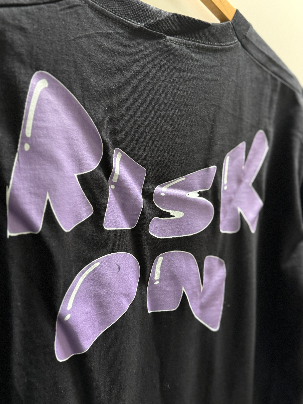 Vanderri (RISK ON) T-shirt