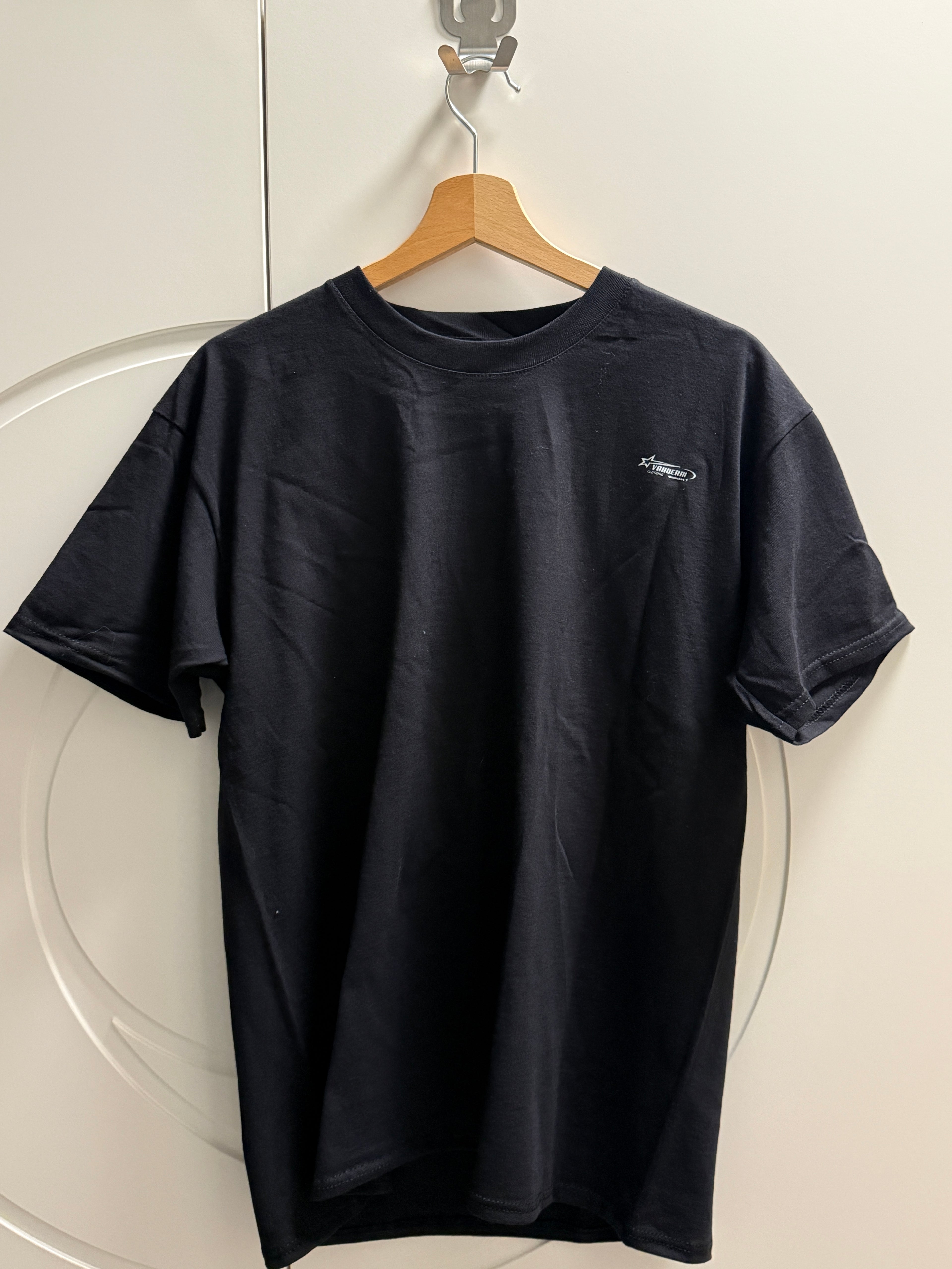 Vanderri (RISK ON) T-shirt